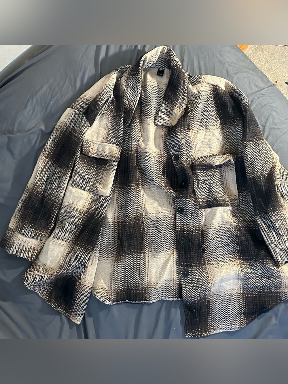 SHEIN Black & White Plaid Lightweight Shirt Jacket